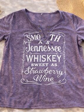 Women’s Graphic T-Shirt M Purple Tennessee Whiskey Strawberry Wine Tee NWOT